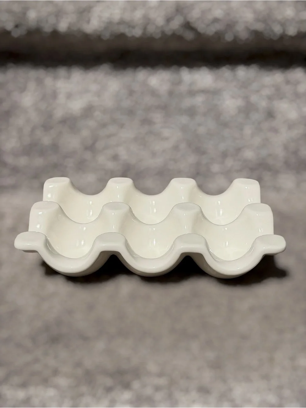 Fishs Eddy Farmers Market 6 Egg Tray White Ceramic Cottagecore Kitchen Farmhouse